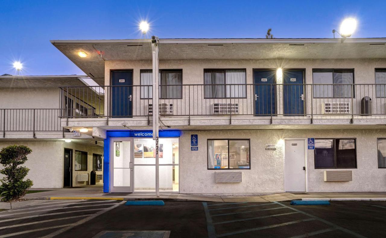 Motel 6-Bakersfield, Ca - South Екстериор снимка
